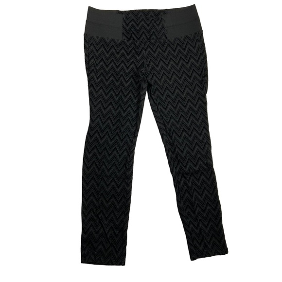 one 5 one Pants - One 5 One Black Chevron Leggings Sz L